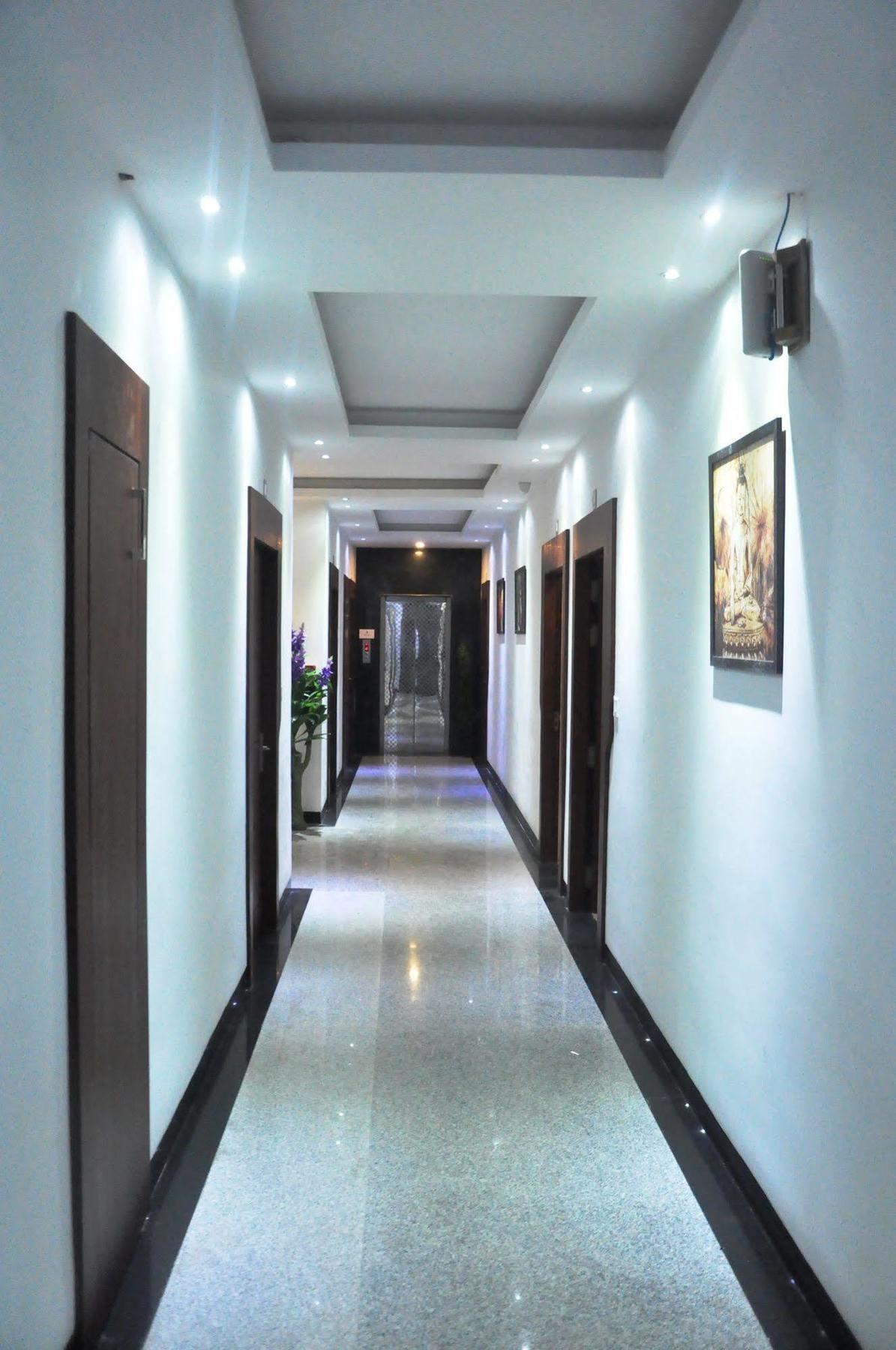 The Golden Crest Hotell Gangtok Exteriör bild