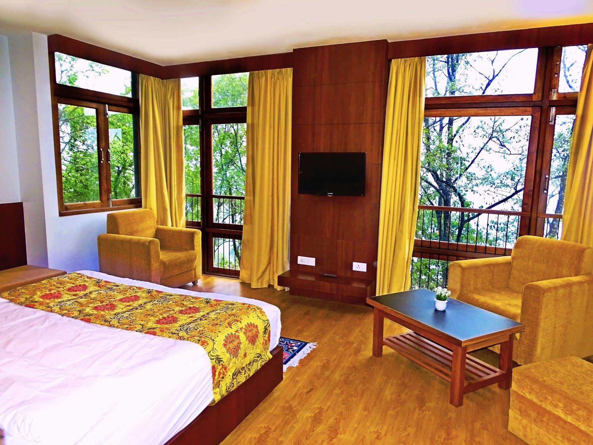 The Golden Crest Hotell Gangtok Exteriör bild