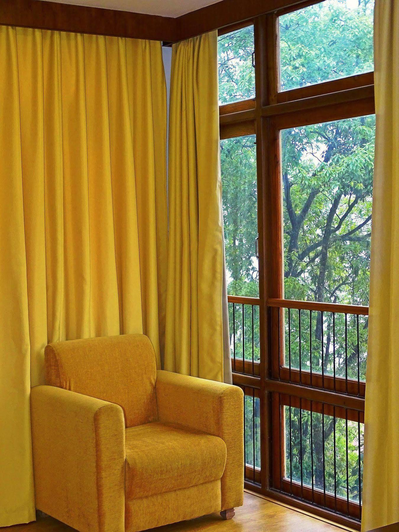 The Golden Crest Hotell Gangtok Exteriör bild